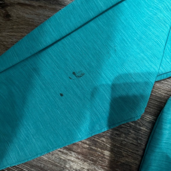 Mahiku Activewear Shirt. Size XL. Color, blue. - Picture 4 of 4